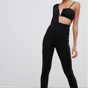 👽Asymmetric gold detail jumpsuit